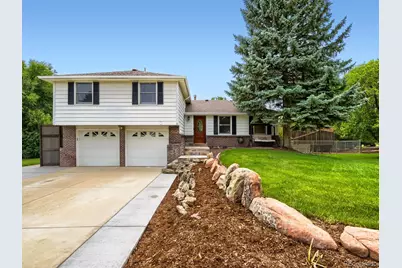 12875 Hillcrest Drive, Longmont, CO 80504 - Photo 2