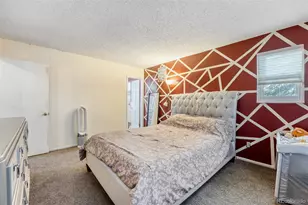 582 Revere St, Aurora, CO 80011 - Photo 12