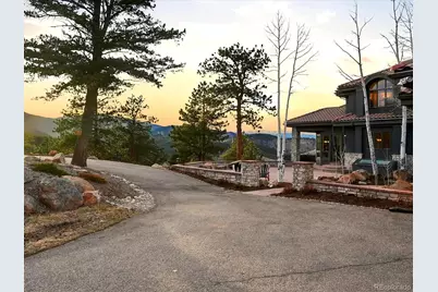 290 Skyhill Dr, Evergreen, CO 80439 - Photo 10