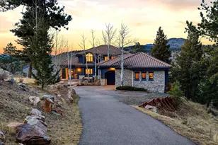 290 Skyhill Dr, Evergreen, CO 80439 - Photo 18