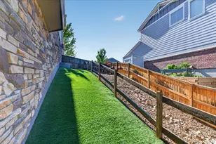 5682 S Flat Rock Way, Aurora, CO 80016 - Photo 34