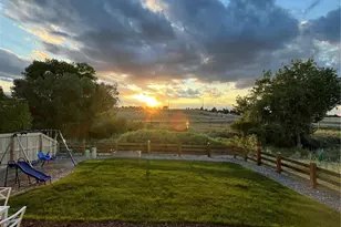 241 Paloma Wy, Elizabeth, CO 80107 - Photo 2