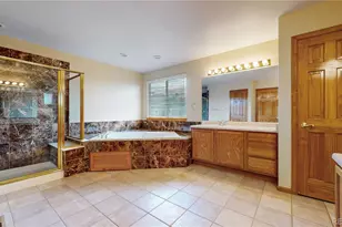 5904 S Ukraine St, Aurora, CO 80015 - Photo 18