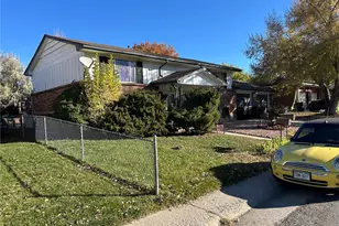 8537 W 62nd Pl, Arvada, CO 80004 - Photo 2