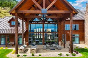 2327 Deer Rdg Dr, Estes Park, CO 80517 - Photo 2