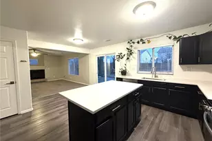 4839 Liverpool St, Denver, CO 80249 - Photo 6