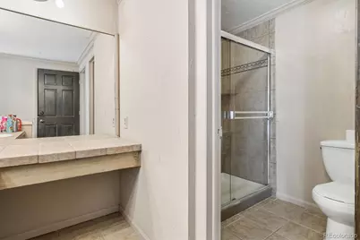 8228 E Phillips Place, Centennial, CO 80112 - Photo 18