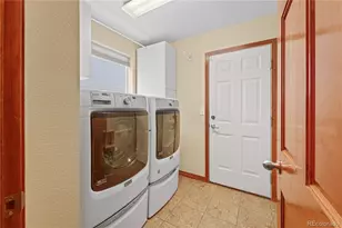 14241 Waterside Ln, Broomfield, CO 80023 - Photo 12