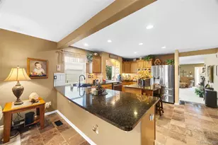 18944 Burlington Pl, Denver, CO 80249 - Photo 14