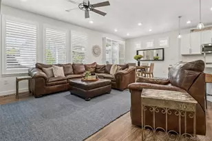 8681 S Riviera Ct, Aurora, CO 80016 - Photo 18