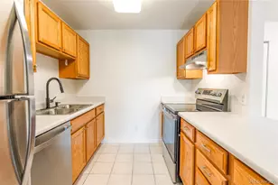13085 W Cedar Dr, Lakewood, CO 80228 - Photo 6