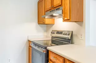13085 W Cedar Dr, Lakewood, CO 80228 - Photo 8