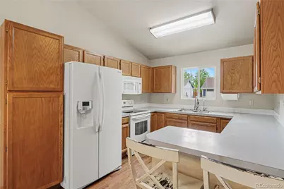 390 E 48th Street, Loveland, CO 80538 - Photo 4