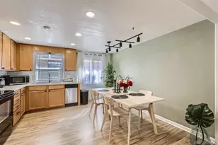 3376 Jasmine St, Denver, CO 80207 - Photo 8