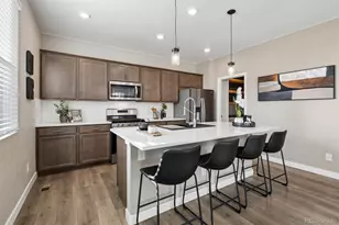 15748 Syracuse Ct, Thornton, CO 80602 - Photo 8