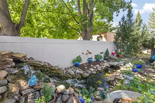 560 Josephine St, Denver, CO 80206 - Photo 16