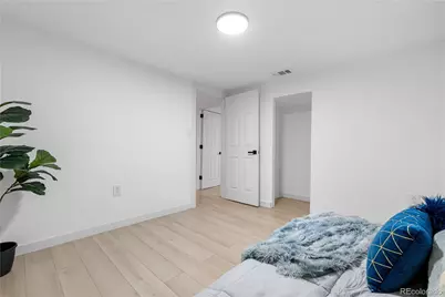 3227 S Grape Street, Denver, CO 80222 - Photo 18