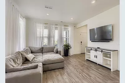 625 Aspen Avenue, Bennett, CO 80102 - Photo 6