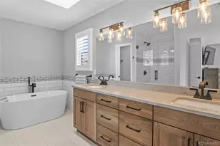 1721 E Phillips Ave, Centennial, CO 80122 - Photo 24