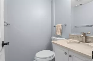 1721 E Phillips Ave, Centennial, CO 80122 - Photo 26