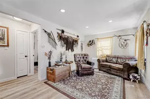 890 Nome St, Aurora, CO 80010 - Photo 4