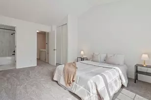 12063 E Hoye Dr, Aurora, CO 80012 - Photo 16