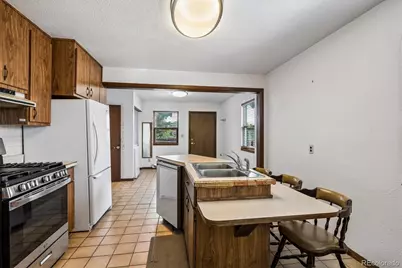 240 Stuart Street, Denver, CO 80219 - Photo 10