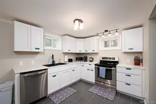 2105 Eagle View Dr, Colorado Springs, CO 80909 - Photo 18