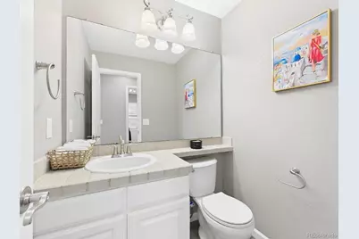 24339 E Kansas Circle, Aurora, CO 80018 - Photo 16