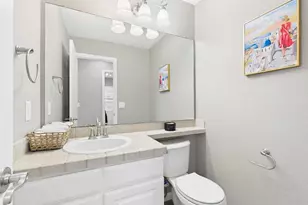 24339 E Kansas Cir, Aurora, CO 80018 - Photo 16