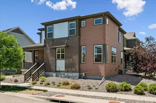 9677 Bennett Peak St, Littleton, CO 80125 - Photo 2