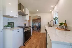 3055 Ivanhoe St, Denver, CO 80207 - Photo 6