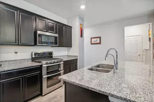 9290 Rifle St, Commerce City, CO 80022 - Photo 6