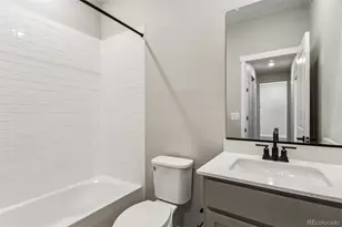 9463 Yampa Ct, Commerce City, CO 80022 - Photo 8