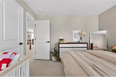 949 N Undergrove Way, Aurora, CO 80018 - Photo 36