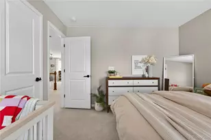 949 N Undergrove Way, Aurora, CO 80018 - Photo 36