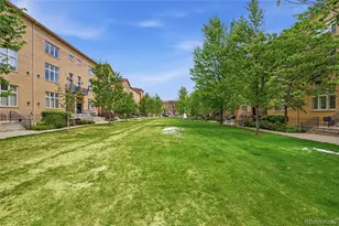 220 Roslyn St, Denver, CO 80230 - Photo 2