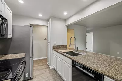 5565 W 76th Avenue #1218, Arvada, CO 80003 - Photo 8