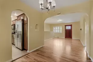2635 Hudson St, Denver, CO 80207 - Photo 6