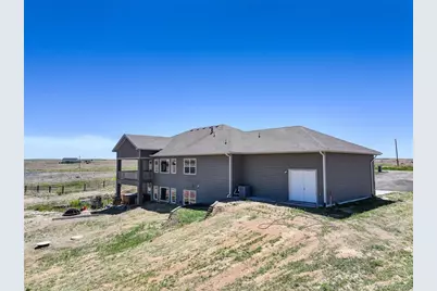 45425 Wolf Creek Drive, Bennett, CO 80102 - Photo 46
