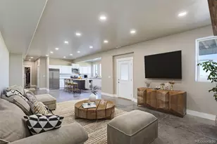 45425 Wolf Creek Dr, Bennett, CO 80102 - Photo 6