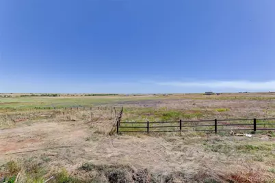 45425 Wolf Creek Drive, Bennett, CO 80102 - Photo 36