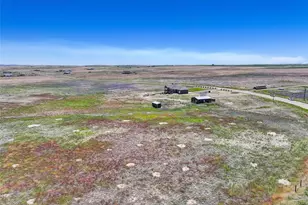 45425 Wolf Creek Dr, Bennett, CO 80102 - Photo 42