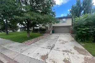 3835 Glenhurst St, Colorado Springs, CO 80906 - Photo 2