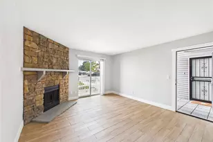 1926 S Vaughn Way, Aurora, CO 80014 - Photo 6