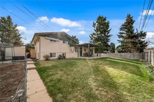 429 Newark St, Aurora, CO 80010 - Photo 40