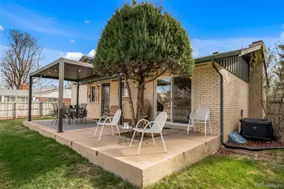 429 Newark Street, Aurora, CO 80010 - Photo 36