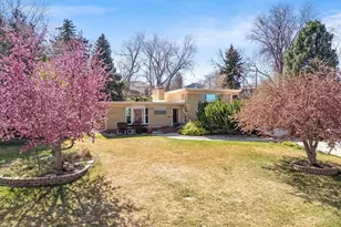 9880 W 34th Dr, Wheat Ridge, CO 80033 - Photo 2