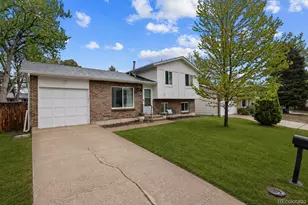 8821 W Stanford Ave, Littleton, CO 80123 - Photo 2