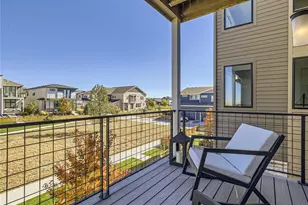 21418 E 61st Dr, Aurora, CO 80019 - Photo 4